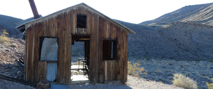 Ghost town at Inyo Mine Ghost town at Inyo Mine
